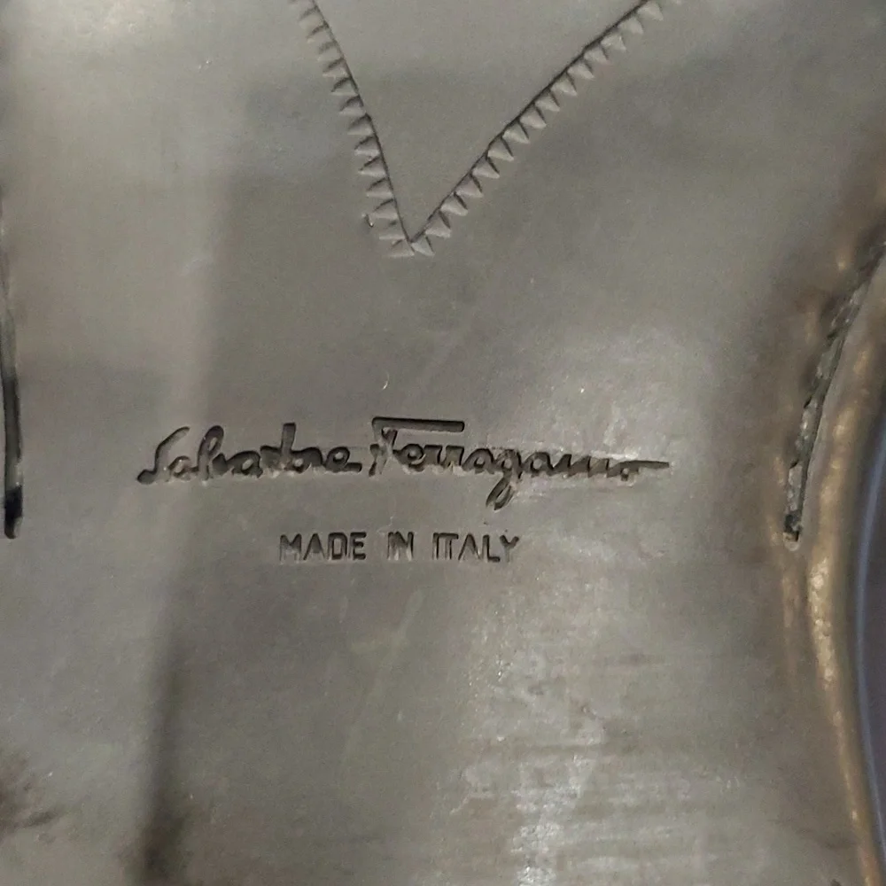 Salvatore Ferragamo brown vintage loafer